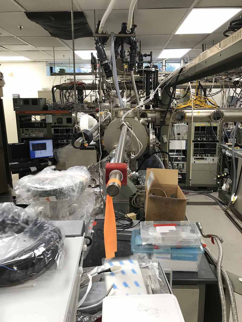 Veeco Gen II MBE Growth system