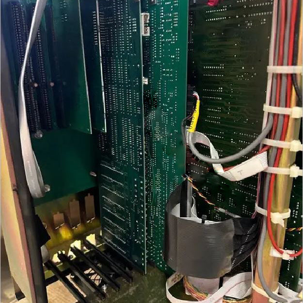 KLA Surfscan 6420 Particle Defect System