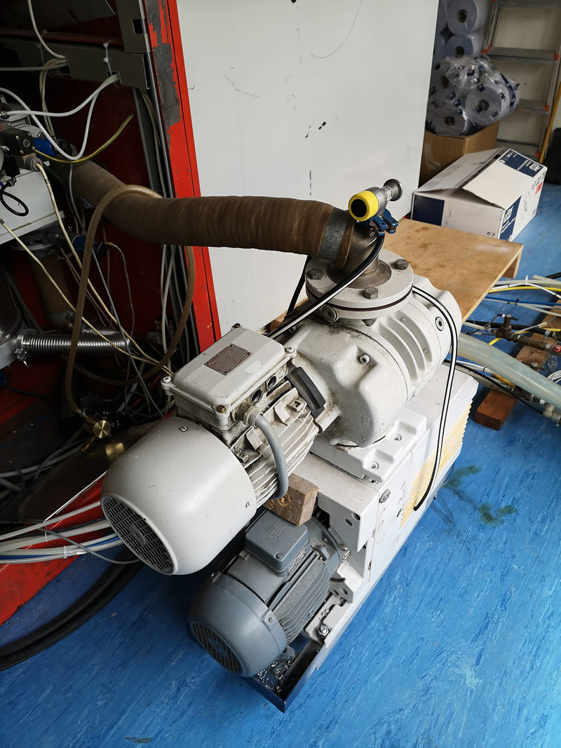 Leybold A 700 Q Evaporator