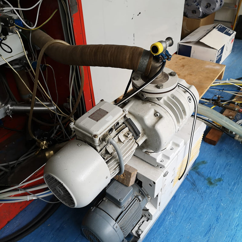 Leybold A 700 Q Evaporator