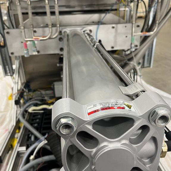 Evatec / Oerlikon Balzers Bak 1401 MS PVD (Physical Vapor Deposition)
