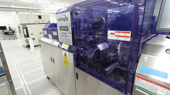Ontrak DSS 200 Series II Post CMP Scrubber (Chemical Mechanical Polisher)