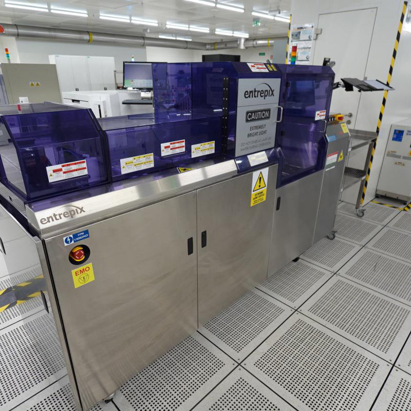 Ontrak DSS 200 Series II Post CMP Scrubber (Chemical Mechanical Polisher)