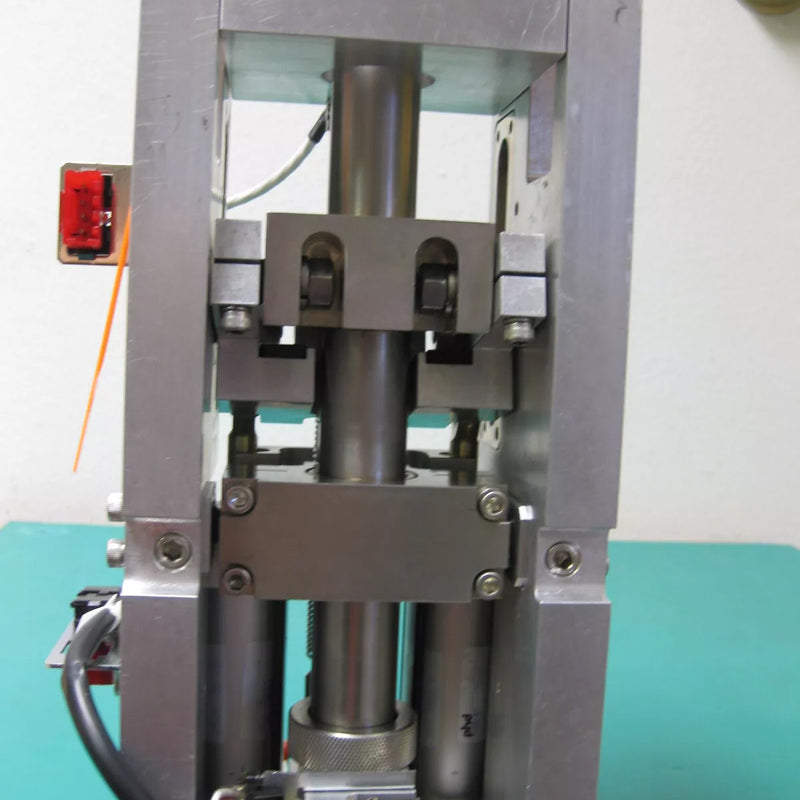 Lam P/N: 853-012200-002 Inner Gate Assembly