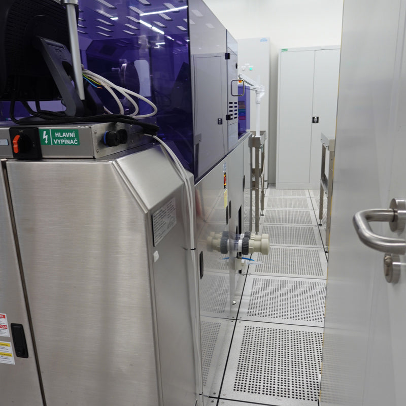 Ontrak DSS 200 Series 2 Post CMP Scrubber (Chemical Mechanical Polisher)