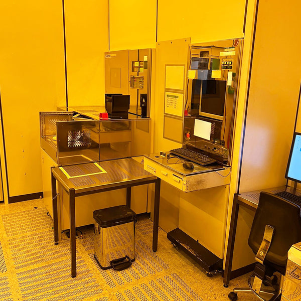 Hitachi S 9200 SEM (Scanning Electron Microscope)