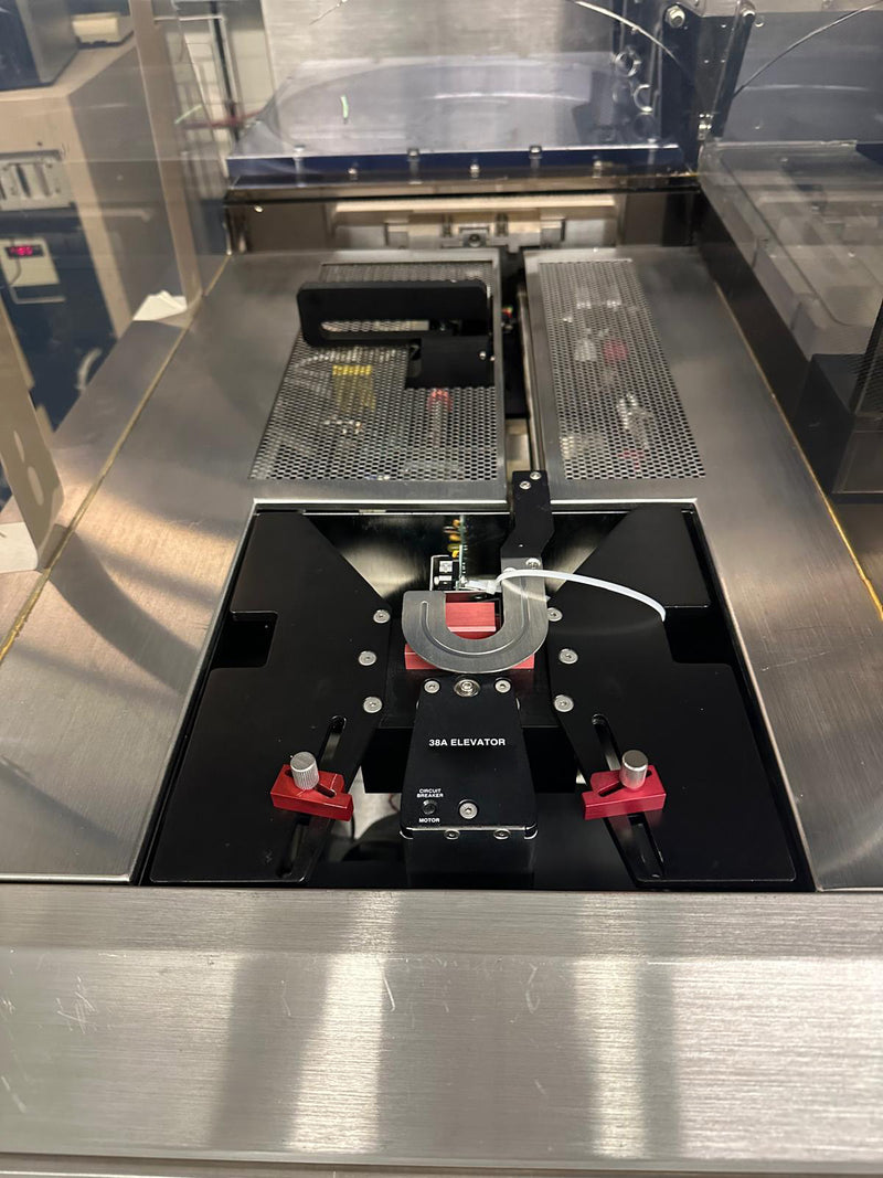 Lam Rainbow 4520 Plasma RIE (Reactive Ion Etcher)