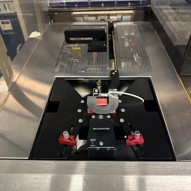 Lam Rainbow 4520 Plasma RIE (Reactive Ion Etcher)