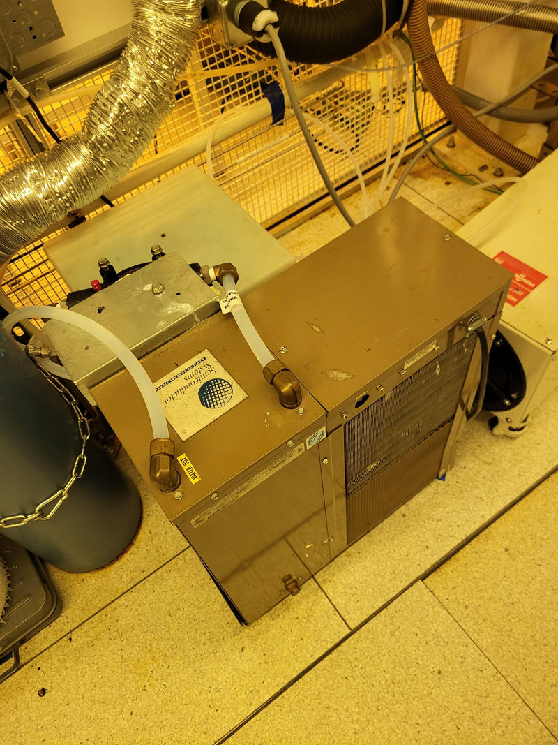 Oxford Plasmalab 800 Plus RIE (Reactive Ion Etcher)