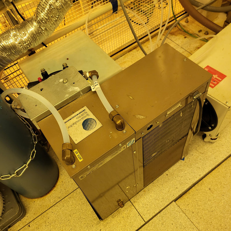 Oxford Plasmalab 800 Plus RIE (Reactive Ion Etcher)