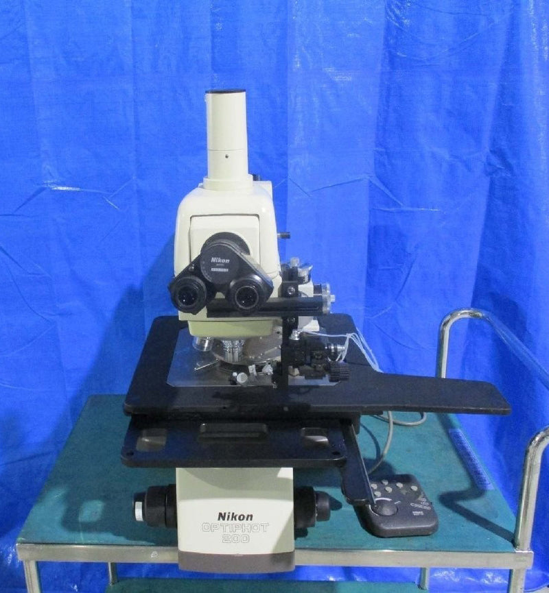 Nikon Optiphot 200 Microscope