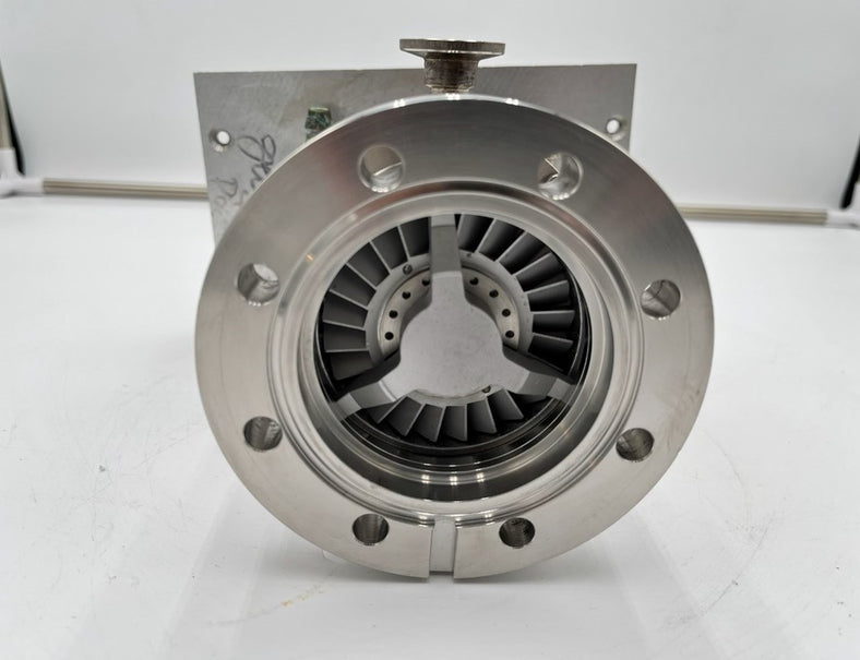 Pfeiffer TPU 060 Turbomolecular Vacuum Pump