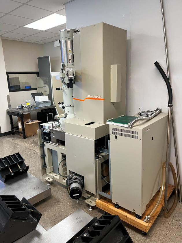 Jeol 2100 Probe-Corrected Analytical Electron Microscope