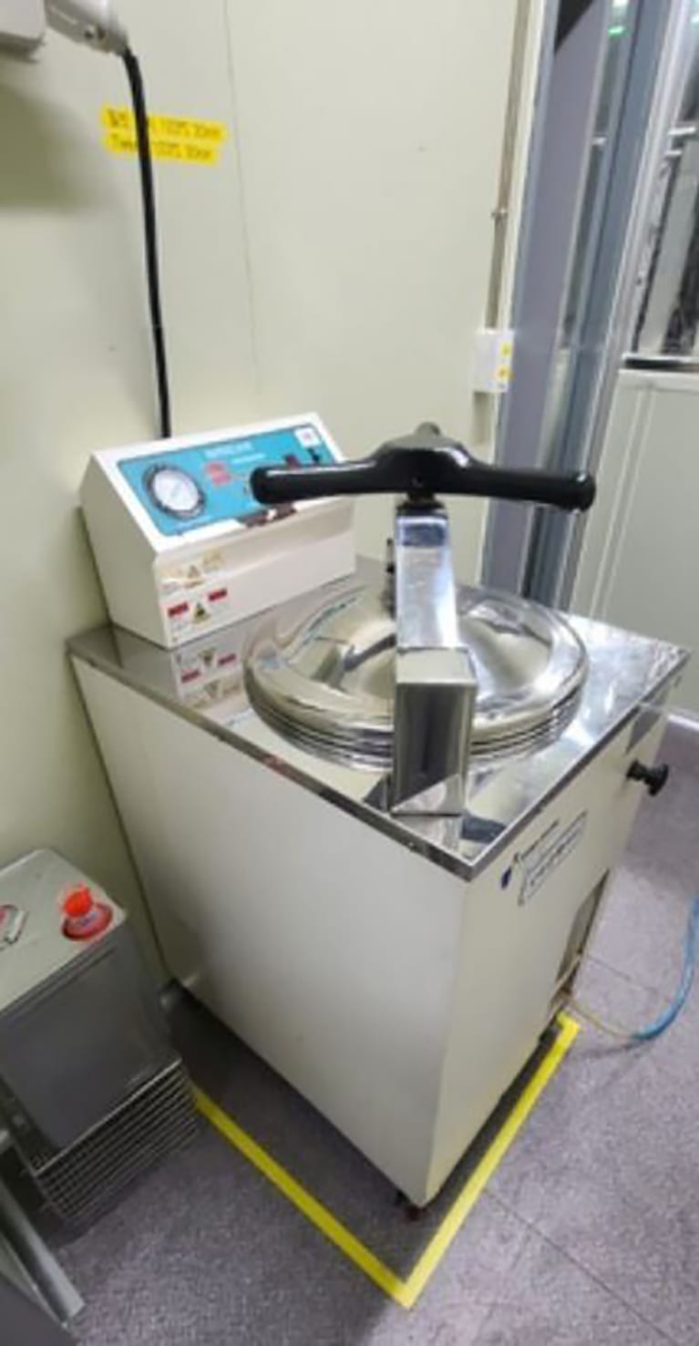 JoTech 83 L CR Autoclave