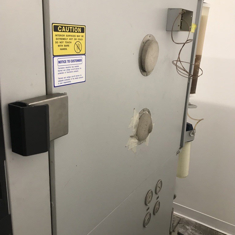 Thermotron SM 8 7800 Temperature Chamber