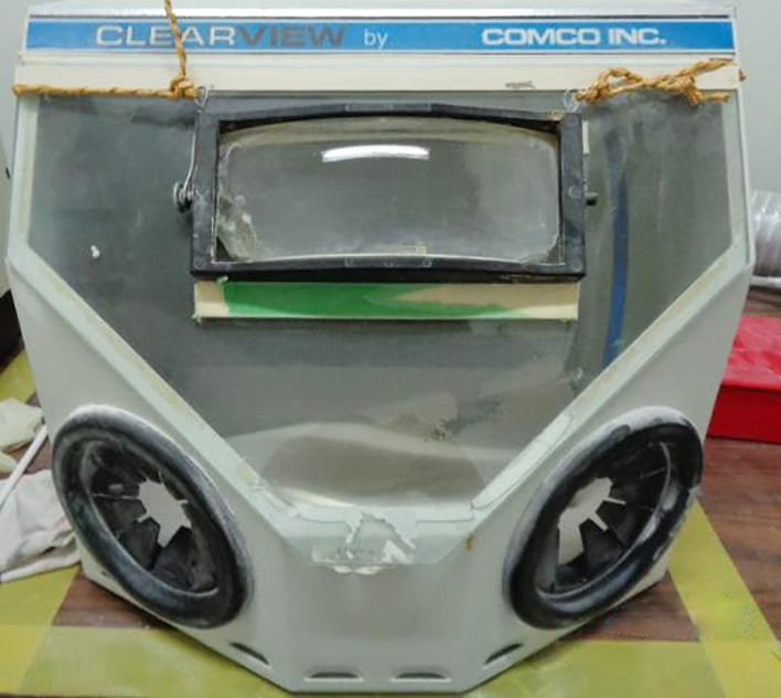 Comco DF 1400-1 Sandblast Machine