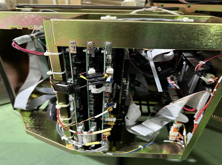 KLA Surfscan 6220 Particle Defect System