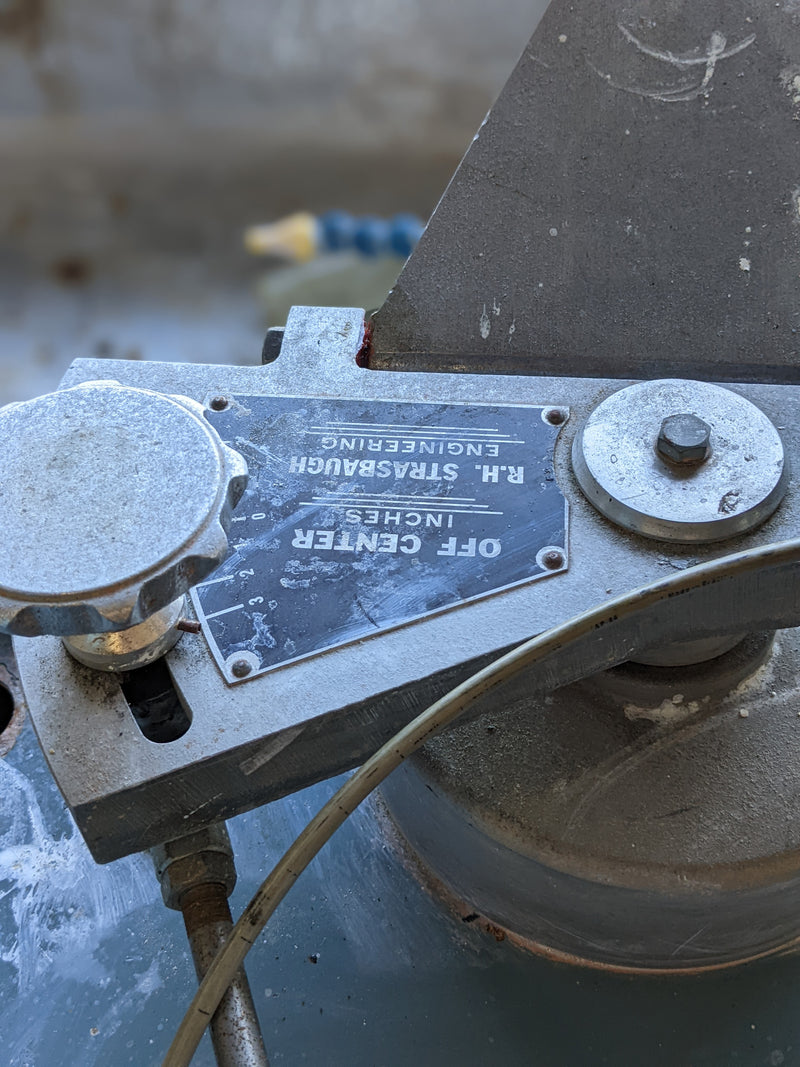 Strasbaugh 6 DA Grinder / Polisher