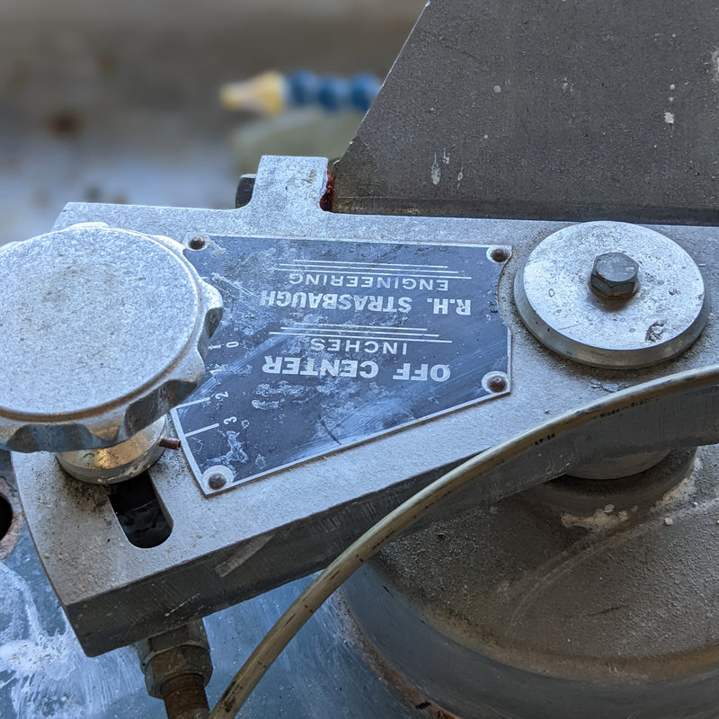 Strasbaugh 6 DA Grinder / Polisher