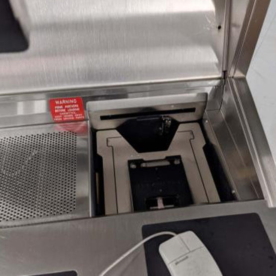 KLA Surfscan 6420 Particle Defect System