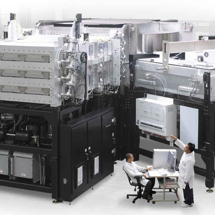 Applied Materials Gen 8.5 PECVD (Plasma-Enhanced Chemical Vapor Deposition)