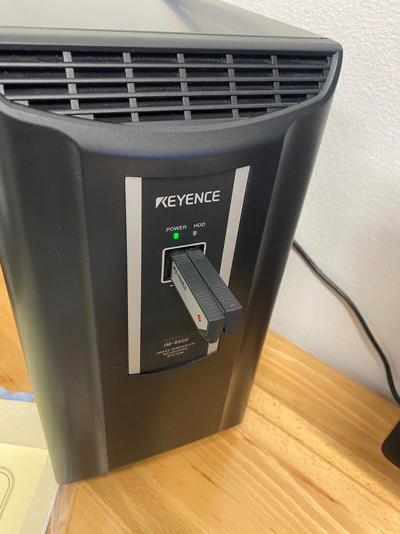Keyence IM 8020 Image Dimension Measurement System