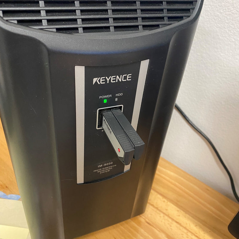 Keyence IM 8020 Image Dimension Measurement System