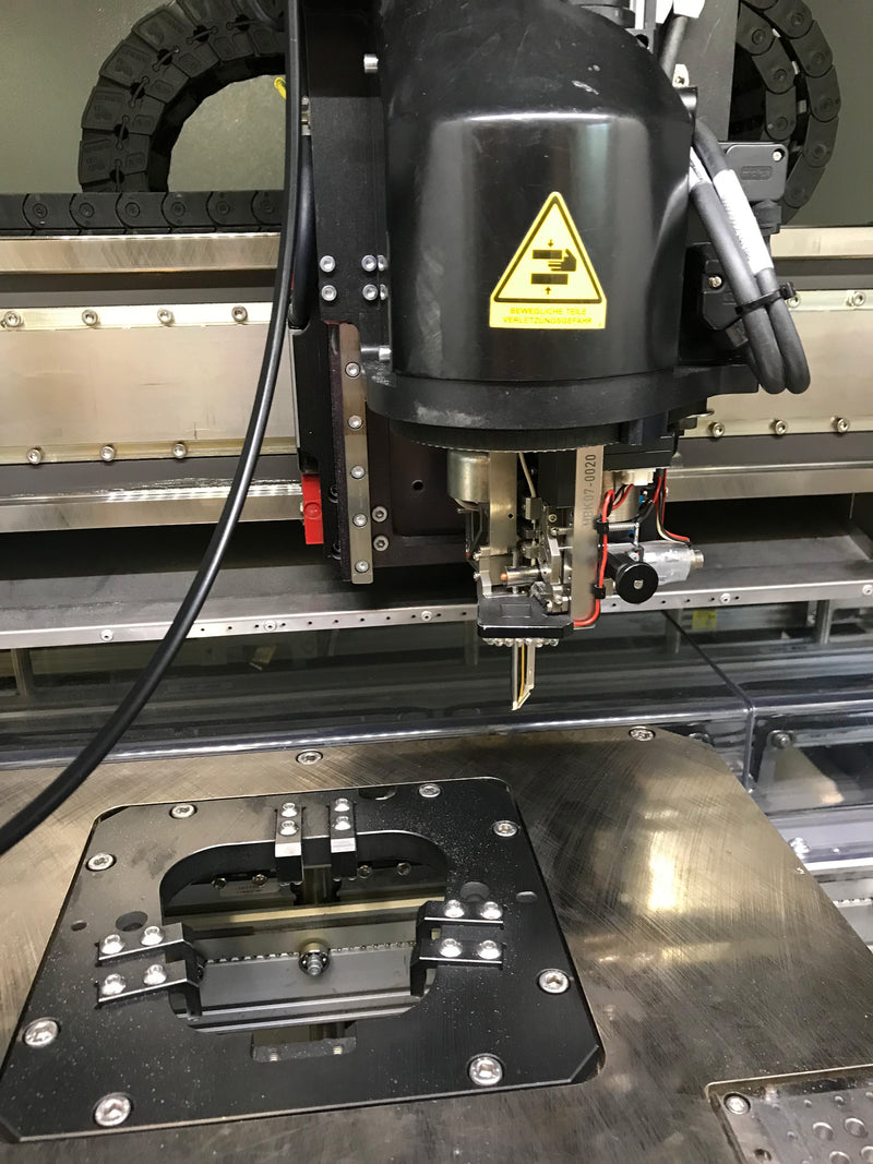 Hesse & Knipps (H&K) BJ 939 Wire Bonder