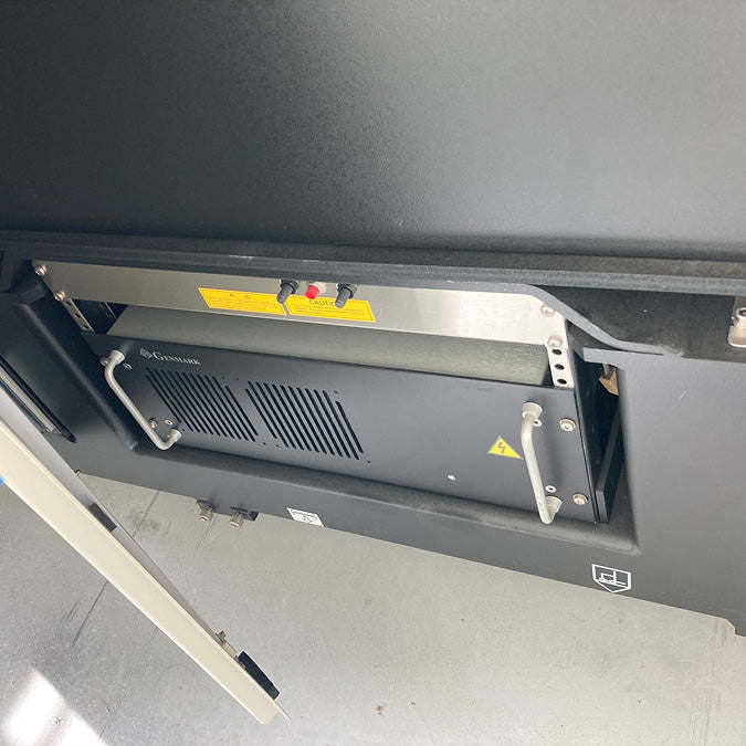ESI HD 9830 Laser Repair System