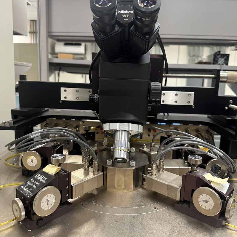 Cascade Microtech Summit 11000 Probe Station