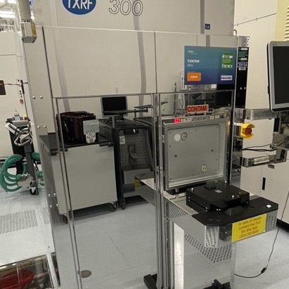 Rigaku TXRF 300 S Spectrometer