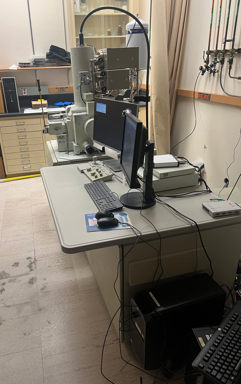 Jeol JSM 7400 F FE-SEM (Field Emission Scanning Electron Microscope)