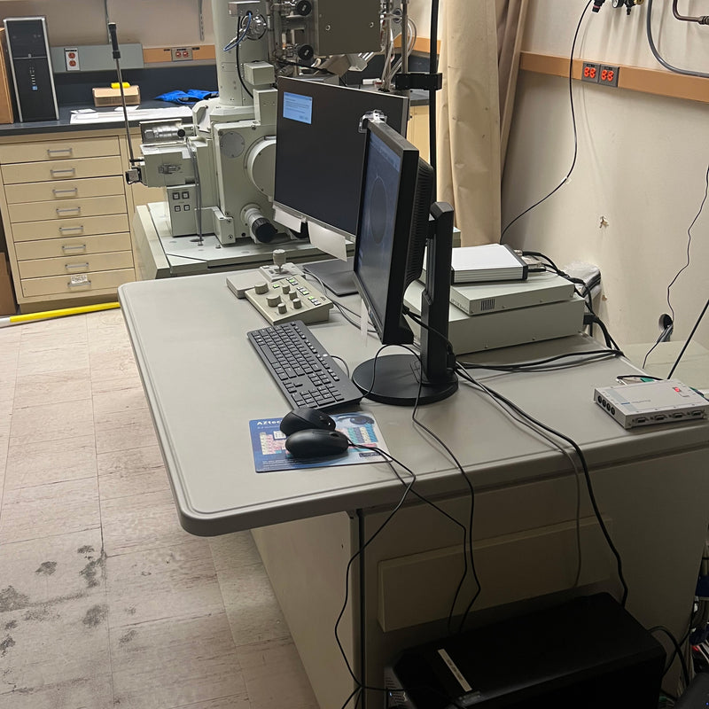 Jeol JSM 7400 F FE-SEM (Field Emission Scanning Electron Microscope)