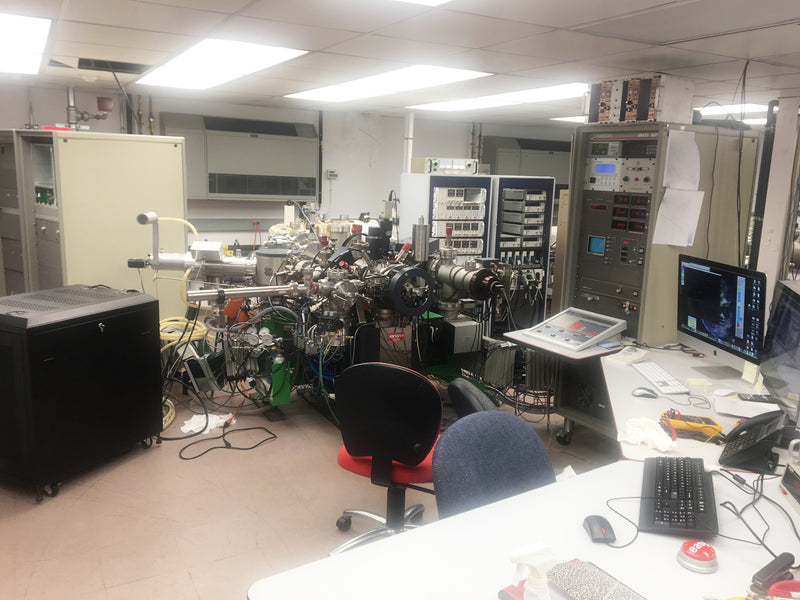 Cameca IMS 6 F SIMS (Secondary Ion Mass Spectrometer)