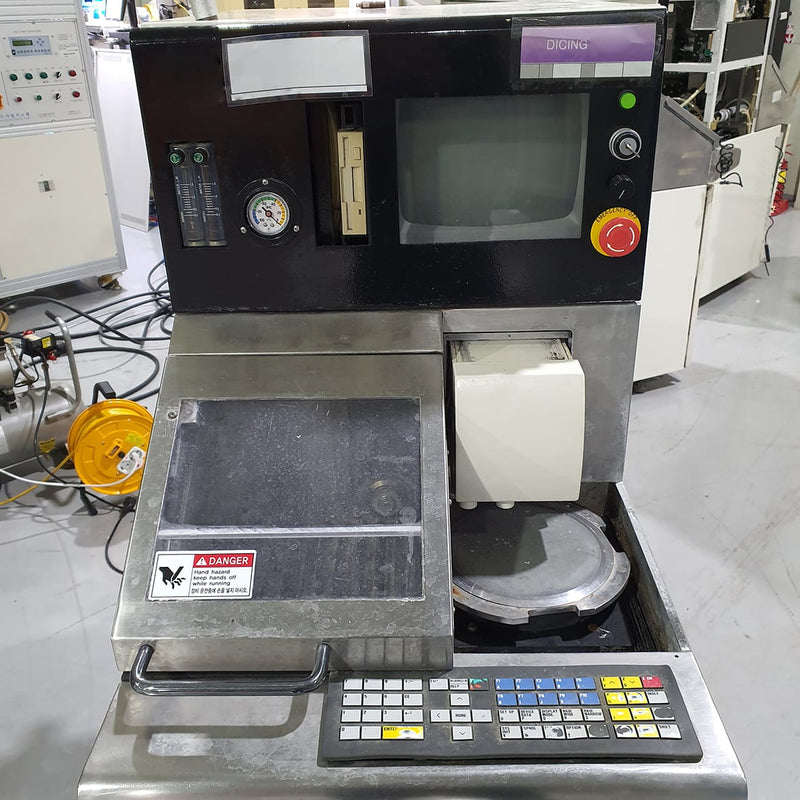 Disco DAD 320 Automatic Dicing Saw