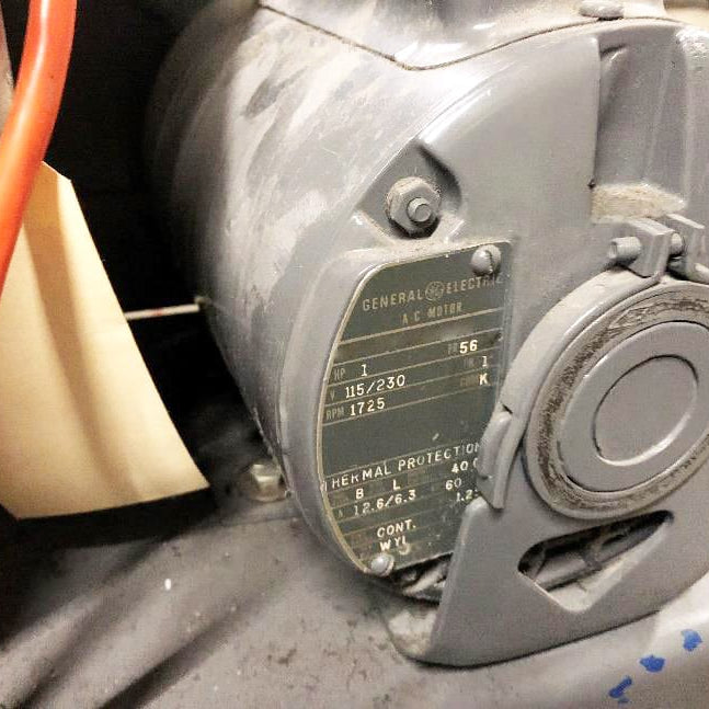 Welch DuoSeal 1397 Vacuum Pump