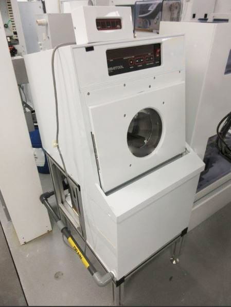 Semitool SRD (Spin Rinse Dryer)