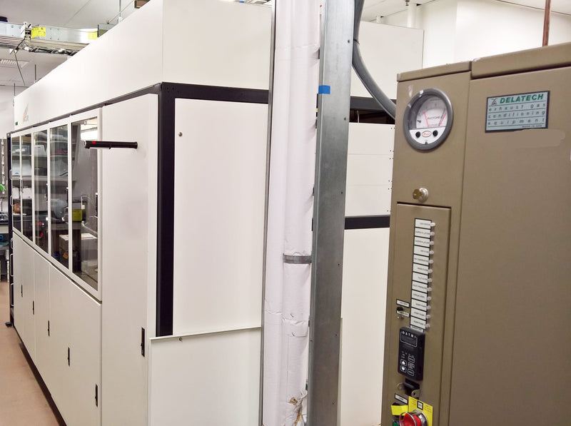 Veeco D 180 MOCVD Reactor (Metal Organic Chemical Vapor Deposition)