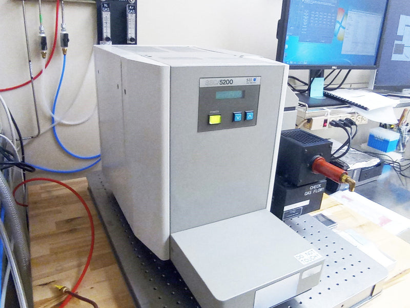 SII Nanotechnology TG/DTA 220 Thermogravimeter