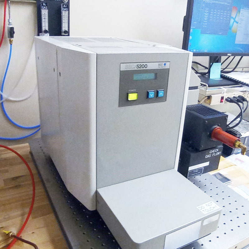 SII Nanotechnology TG/DTA 220 Thermogravimeter