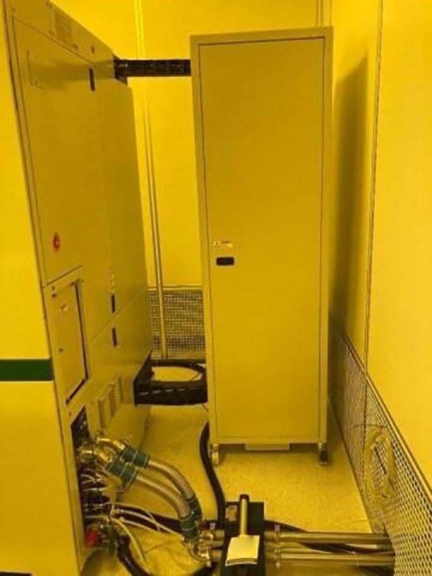 Applied Materials VeritySEM 2 CD-SEM (Critical Dimension Scanning Electron Microscope)