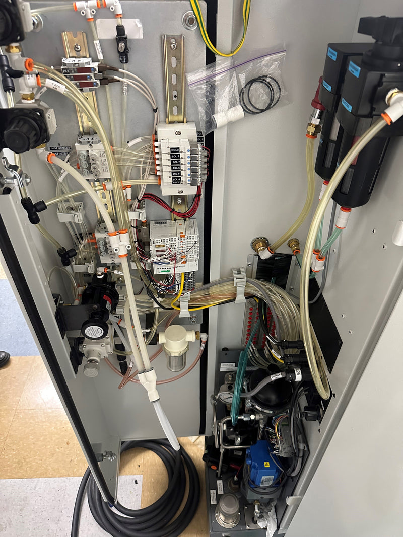 Moore Nanotechnology 650 FG V 2 Multi-Axis Freeform
