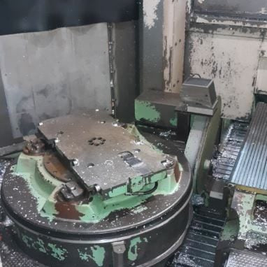 Kearney & Trecker Orion 2300 Milling Machine