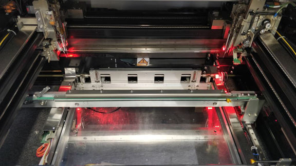 Takaya APT 9401 CE Flying Probe