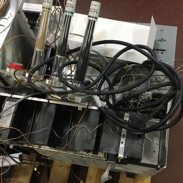 Agilent 6890 N GC (Gas Chromatography)