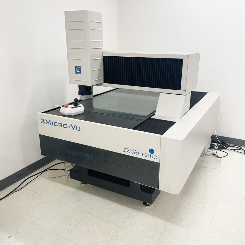 Micro-Vu Excel 661 UC Measuring Machine
