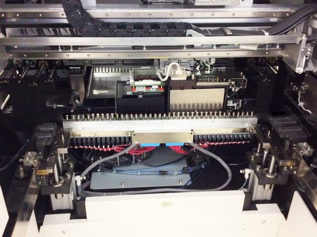 Juki KE 2070 L PCB Pick and Place Machine