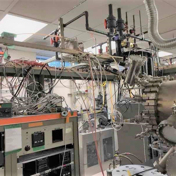 Veeco Gen II MBE Growth system