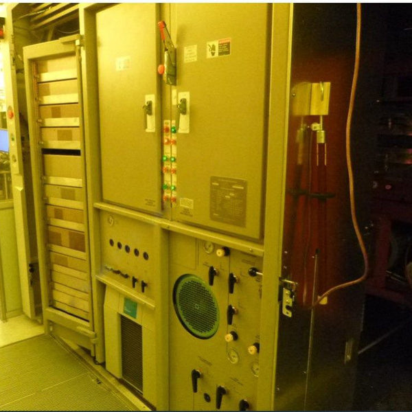 Varian E 220 Medium Current Implanter