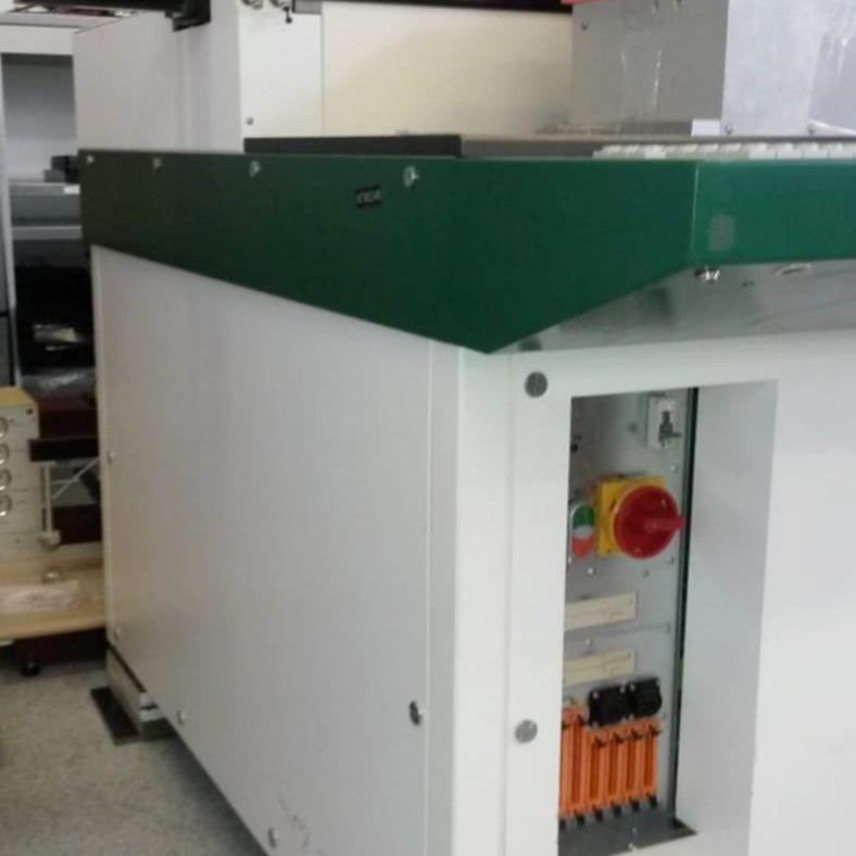 Hesse & Knipps (H&K) Bondjet 815